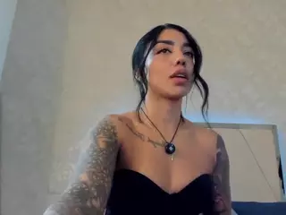VIcky's Live Sex Cam Show