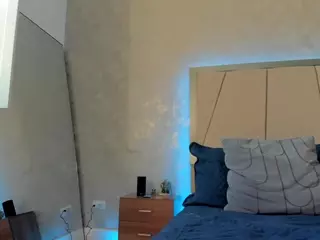 VIcky's Live Sex Cam Show