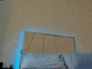 VIcky's Live Sex Cam Show