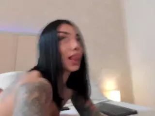 VIcky's Live Sex Cam Show