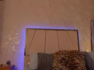 VIcky's Live Sex Cam Show