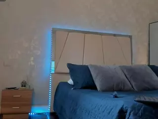 VIcky's Live Sex Cam Show