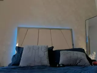 VIcky's Live Sex Cam Show