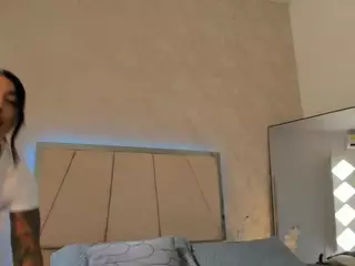 VIcky's Live Sex Cam Show