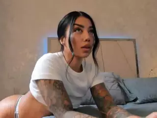 VIcky's Live Sex Cam Show