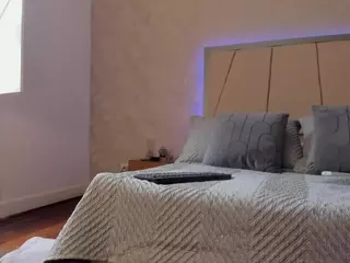 VIcky's Live Sex Cam Show