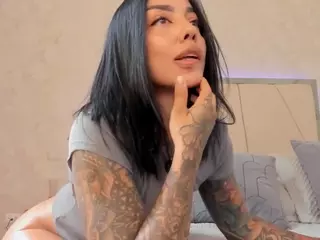 VIcky's Live Sex Cam Show