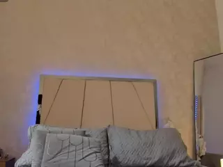 VIcky's Live Sex Cam Show