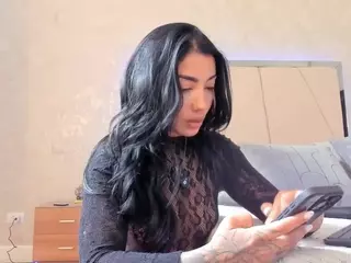 VIcky's Live Sex Cam Show