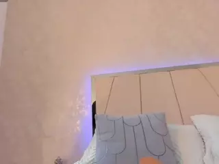 VIcky's Live Sex Cam Show