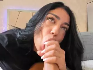 VIcky's Live Sex Cam Show
