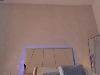VIcky's Live Sex Cam Show