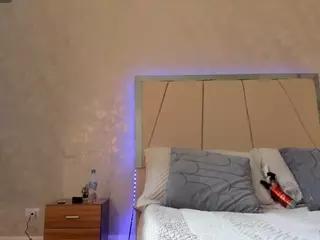 VIcky's Live Sex Cam Show