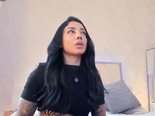 VIcky's Live Sex Cam Show
