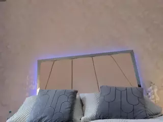 VIcky's Live Sex Cam Show