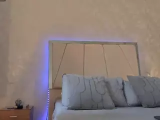 VIcky's Live Sex Cam Show