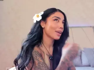 VIcky's Live Sex Cam Show