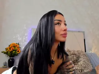 VIcky's Live Sex Cam Show