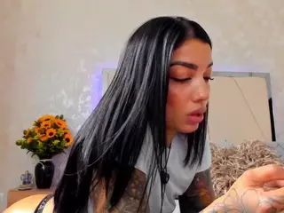 VIcky's Live Sex Cam Show