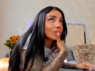 VIcky's Live Sex Cam Show