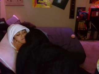 Live cam show with kat