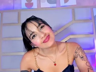 Nicolle's Live Sex Cam Show