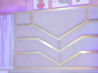 Nicolle's Live Sex Cam Show