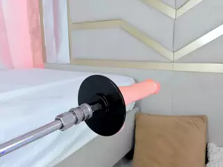 Nicolle's Live Sex Cam Show