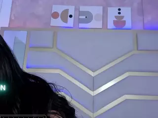Nicolle's Live Sex Cam Show