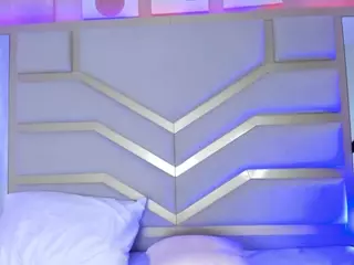 Nicolle's Live Sex Cam Show