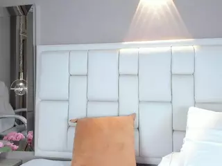 Jessy-Evanss's Live Sex Cam Show
