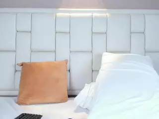 Jessy-Evanss's Live Sex Cam Show
