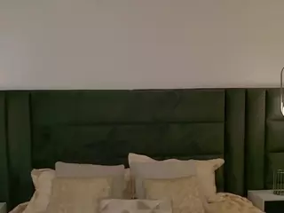 AliceHarperX's Live Sex Cam Show