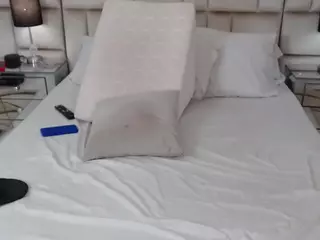 JesicaTaylorx's Live Sex Cam Show