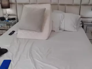 JesicaTaylorx's Live Sex Cam Show
