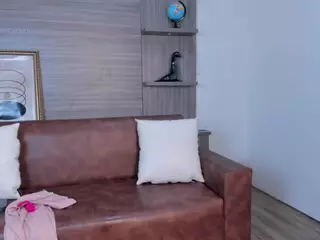 J U L I E T A's Live Sex Cam Show