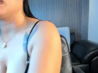 J U L I E T A's Live Sex Cam Show