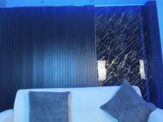J U L I E T A's Live Sex Cam Show
