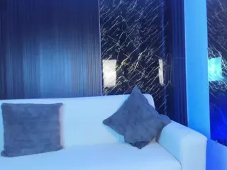 J U L I E T A's Live Sex Cam Show