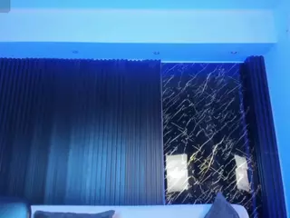J U L I E T A's Live Sex Cam Show