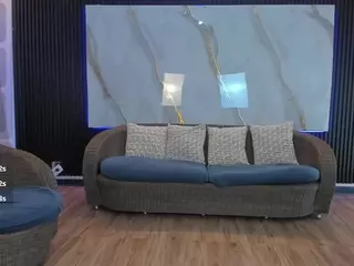 J U L I E T A's Live Sex Cam Show