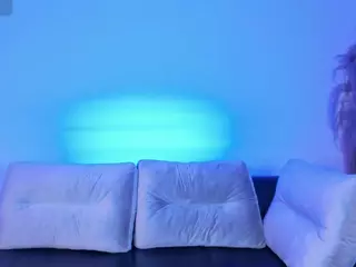 J U L I E T A's Live Sex Cam Show