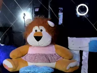 kiimberly-cute's Live Sex Cam Show