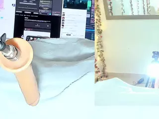 parkercharlotte's Live Sex Cam Show
