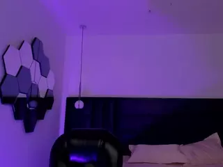 Violett Hansson's Live Sex Cam Show