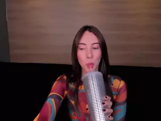 AnaisNin's Live Sex Cam Show
