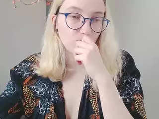 kiratarot's Live Sex Cam Show