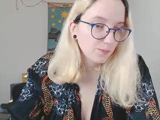 kiratarot's Live Sex Cam Show