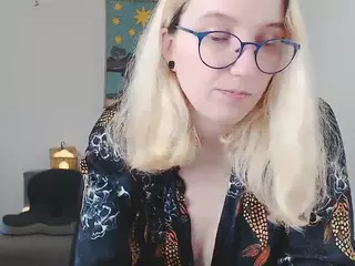 kiratarot's Live Sex Cam Show