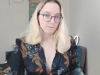 kiratarot's Live Sex Cam Show
